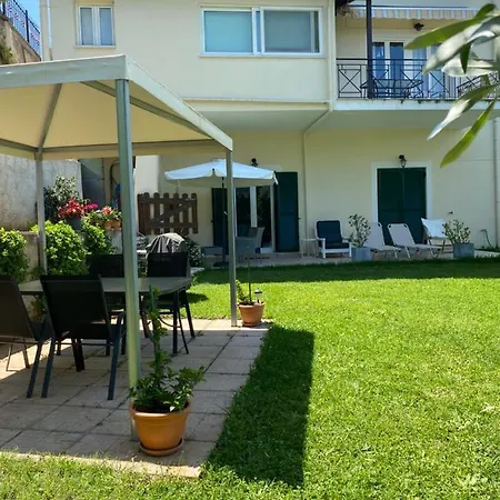 Chez Nikos Holiday home *