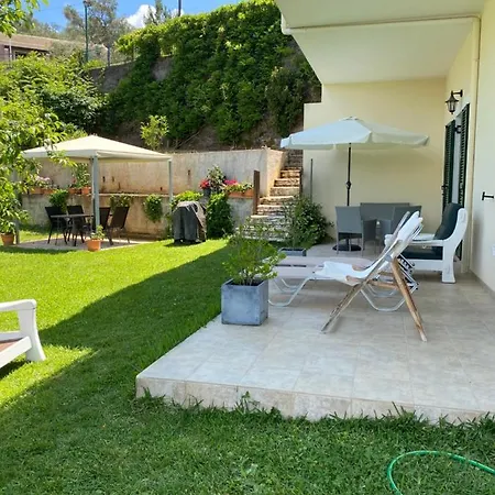 Chez Nikos Holiday home